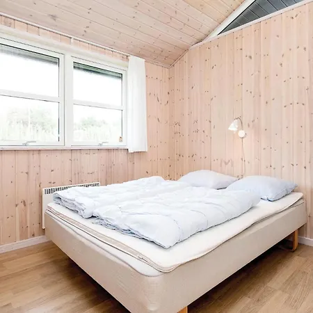 Дом отдыха Beautiful In Hjorring With Wifi *